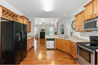 3637 Spring Beauty Court, Powder Springs, GA 30127 - Photo 9