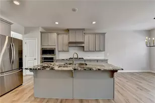 860 Sunset Park Dr, Suwanee, GA 30024 - Photo 13