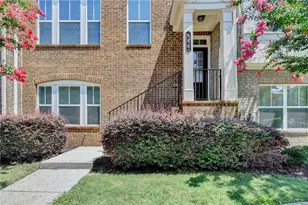 860 Sunset Park Dr, Suwanee, GA 30024 - Photo 3