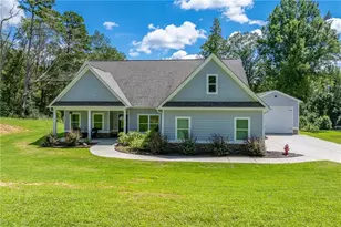 235 Mountain Creek Dr, Pendergrass, GA 30567 - Photo 5