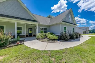 235 Mountain Creek Dr, Pendergrass, GA 30567 - Photo 7