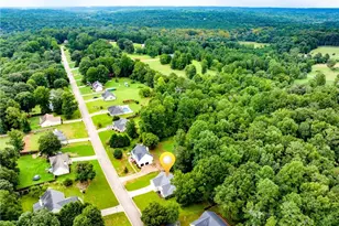 42 Edgefield Dr, Commerce, GA 30529 - Photo 31