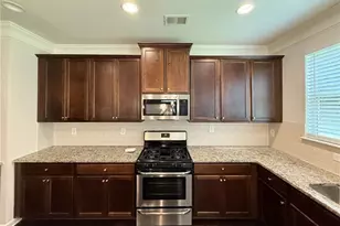 2467 Overlook Ave, Lithonia, GA 30058 - Photo 29