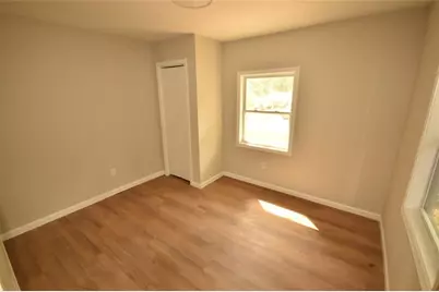 1639 Bridgeport Drive NW, Atlanta, GA 30318 - Photo 3