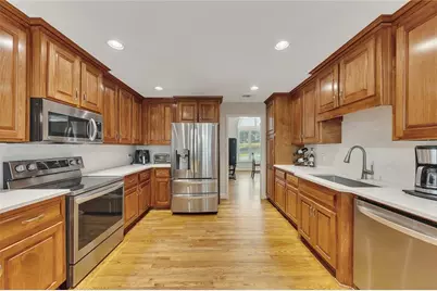 302 Amberleigh Court, White, GA 30184 - Photo 9