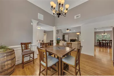 302 Amberleigh Court, White, GA 30184 - Photo 5