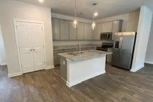 136 NE Weldon Rd, McDonough, GA 30253 - Photo 5