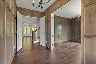 1009 Crossroads Trl, Milton, GA 30004 - Photo 7