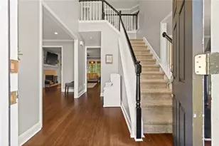 824 Hillcrest Ln, Woodstock, GA 30189 - Photo 3