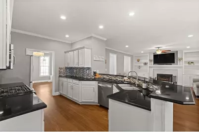 824 Hillcrest Lane, Woodstock, GA 30189 - Photo 15