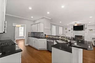 824 Hillcrest Ln, Woodstock, GA 30189 - Photo 15