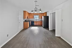 834 Pine Shoals Ct, Atlanta, GA 30349 - Photo 13