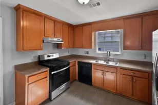 834 Pine Shoals Ct, Atlanta, GA 30349 - Photo 15