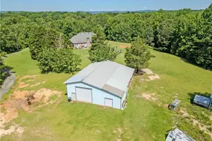 184 Scott Cir, Toccoa, GA 30577 - Photo 7