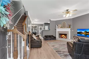 1791 Heights Circle NW, Kennesaw, GA 30152 - Photo 3