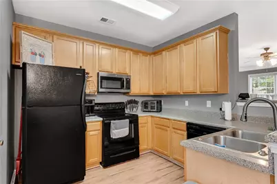 1791 Heights Circle NW, Kennesaw, GA 30152 - Photo 9