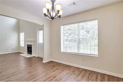 112 Hillandale Court, Lithonia, GA 30058 - Photo 9