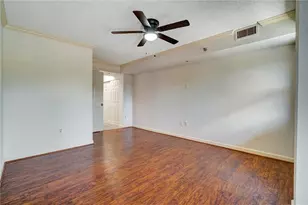 795 Hammond Dr, Atlanta, GA 30328 - Photo 15