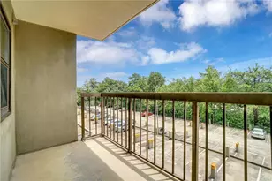 795 Hammond Dr, Atlanta, GA 30328 - Photo 17