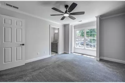 1076 Devine Circle, Brookhaven, GA 30319 - Photo 13