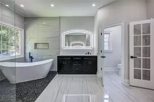 1076 Devine Circle, Brookhaven, GA 30319 - Photo 9