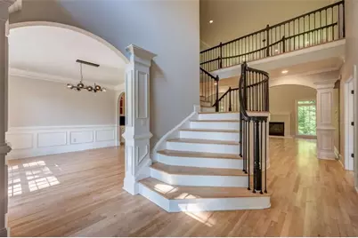 1076 Devine Circle, Brookhaven, GA 30319 - Photo 7