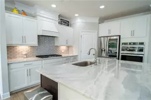 6007 Cedar Wood Ct, Hoschton, GA 30548 - Photo 13