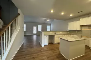 312 Bloomfield Cir, Canton, GA 30114 - Photo 3