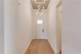 6824 Bungalow Road, Flowery Branch, GA 30542 - Photo 5