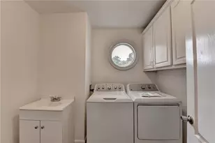 1795 Laurel Creek Dr, Lawrenceville, GA 30043 - Photo 59