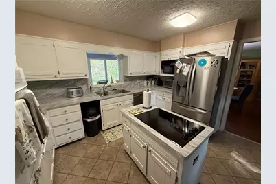 958 Sweet Briar Trail SE, Conyers, GA 30094 - Photo 9