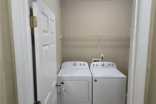 7001 Greenridge Dr, Loganville, GA 30052 - Photo 23