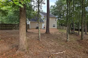 7001 Greenridge Dr, Loganville, GA 30052 - Photo 43