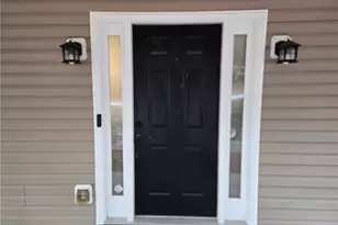 7001 Greenridge Dr, Loganville, GA 30052 - Photo 5