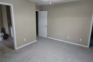 7001 Greenridge Dr, Loganville, GA 30052 - Photo 29