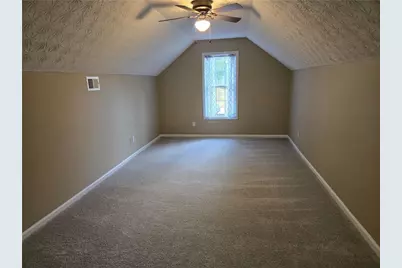 7001 Greenridge Drive, Loganville, GA 30052 - Photo 33