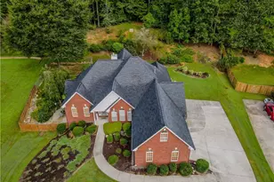 6015 Cedar Lake Trail, Loganville, GA 30052 - Photo 5