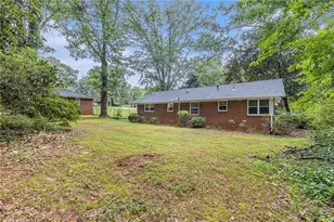 2025 East Dr, Decatur, GA 30032 - Photo 15