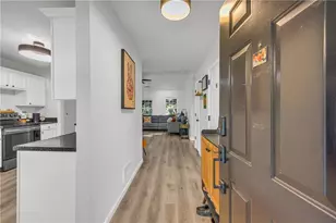 624 Red Fox Ln, Auburn, GA 30011 - Photo 3