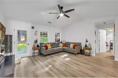 624 Red Fox Lane, Auburn, GA 30011 - Photo 5