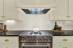 223 Avery St, Decatur, GA 30030 - Photo 11