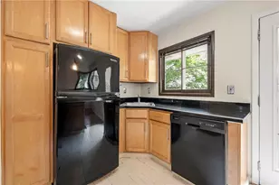 1146 Palafox Dr, Atlanta, GA 30324 - Photo 11