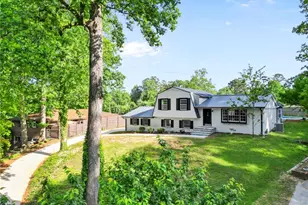 2789 Cottonwood Dr, Marietta, GA 30066 - Photo 3