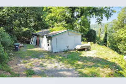 169 Jack Street SE, Silver Creek, GA 30173 - Photo 9