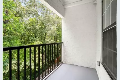 3275 Lenox Road NE #302, Atlanta, GA 30324 - Photo 31
