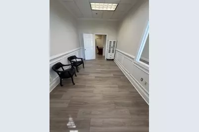 2325 Log Cabin Drive #103, Atlanta, GA 30339 - Photo 7