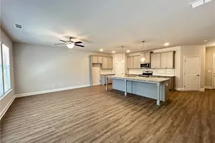 2606 Mills Commons Dr, Decatur, GA 30034 - Photo 9