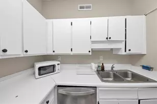 3060 Pharr Ct N Northwest, Atlanta, GA 30305 - Photo 9