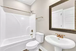 616 Whispering Pines Dr, Macon, GA 31211 - Photo 23