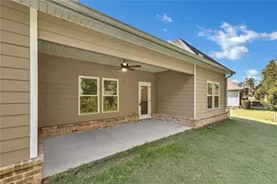 616 Whispering Pines Dr, Macon, GA 31211 - Photo 33